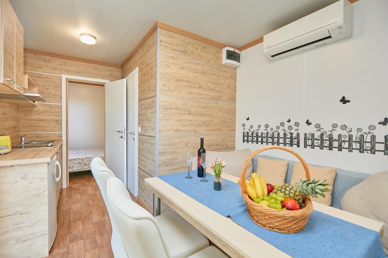 Mobile Homes Village "Mungos" Mljet Babino Polje Bagian luar foto