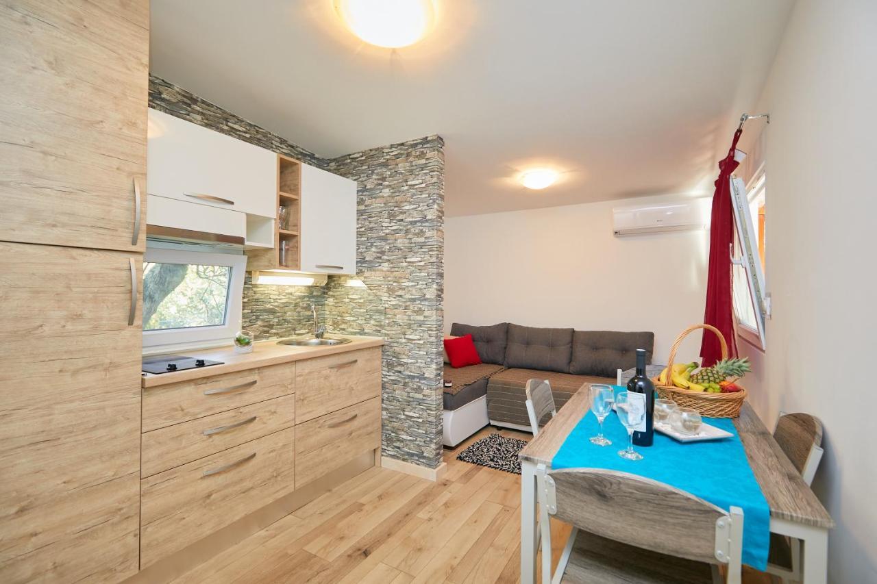 Mobile Homes Village "Mungos" Mljet Babino Polje Bagian luar foto